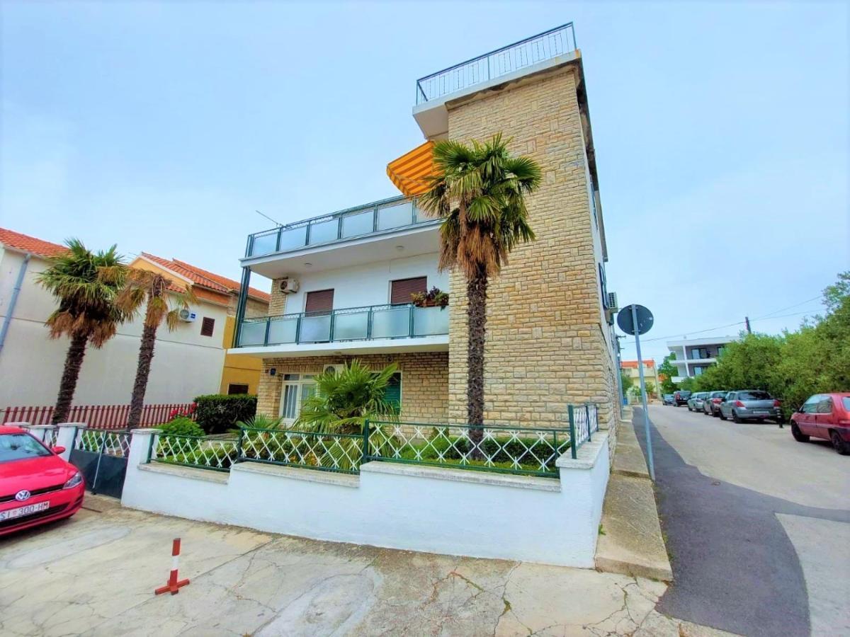 Apartment Big Lasan Vodice Esterno foto