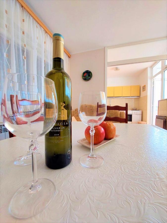 Apartment Big Lasan Vodice Esterno foto