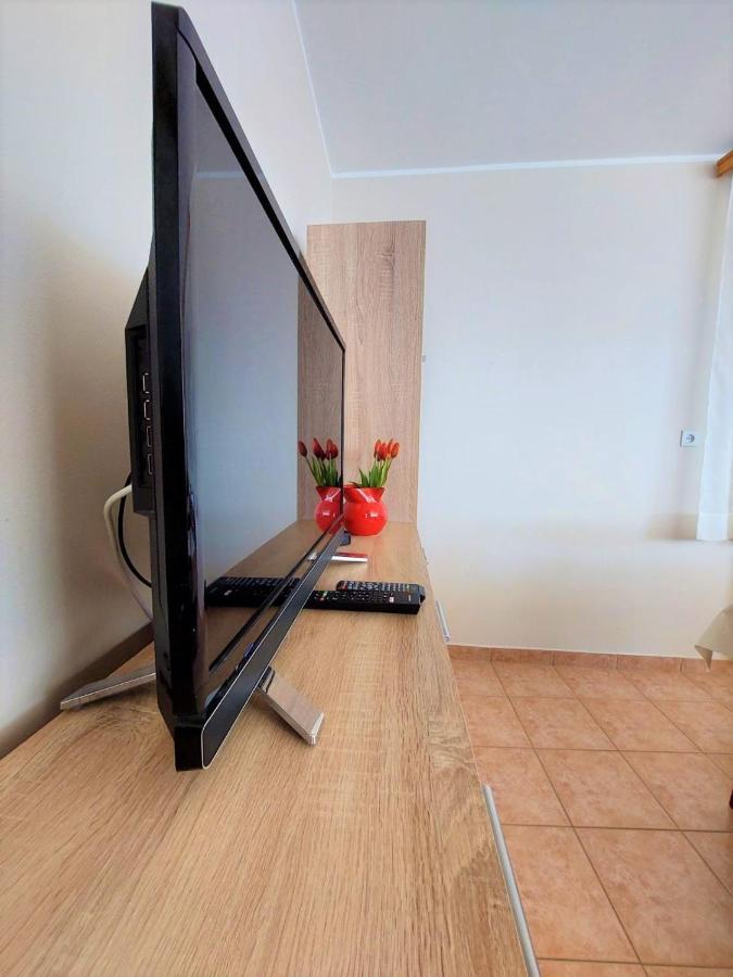 Apartment Big Lasan Vodice Esterno foto